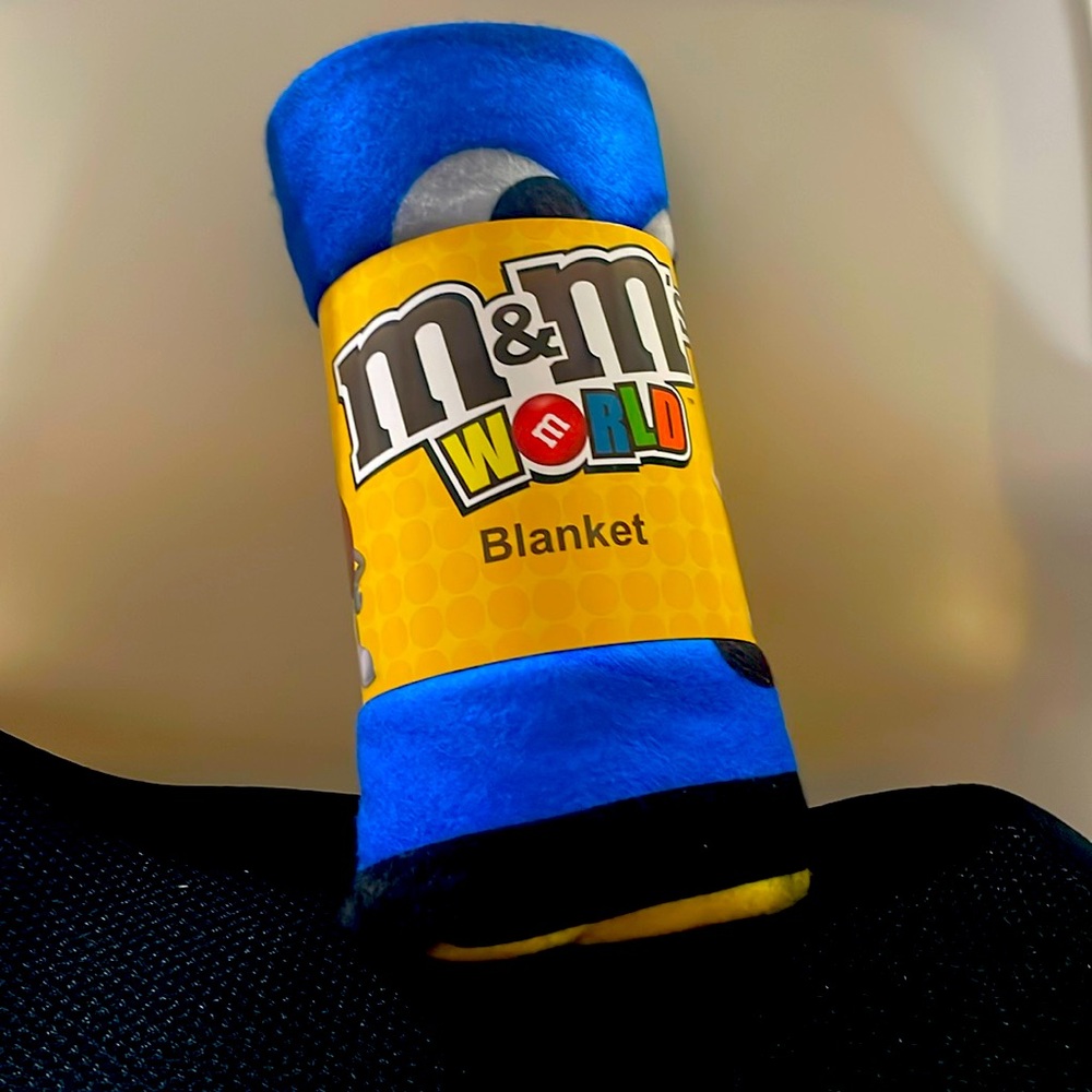 M & M World Blanket